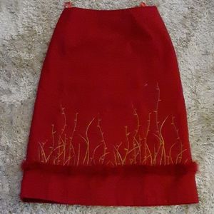 Rosaminnucci red sage floral embroidered pencil skirt fringe trim lined SM EUC…